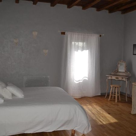 Les Chambres Du Canal Castets-en-Dorthe Exterior foto